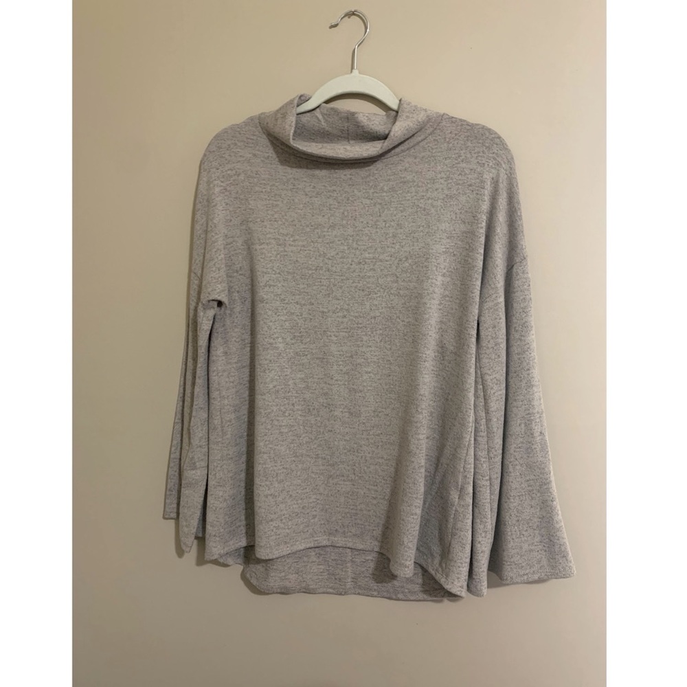 Light sweater with cowl neck and flare sleeves. Size Large.
